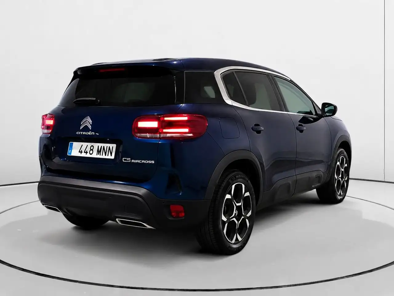 Citroen C5 Aircross PureTech S&S Plus 130 — Vehicle gallery 3