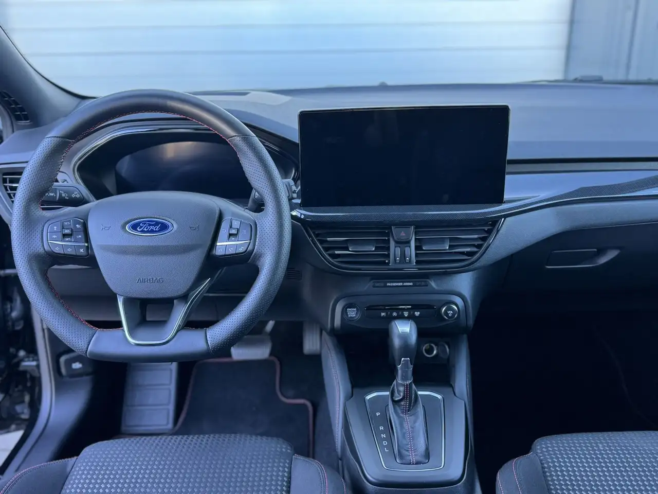 Ford Focus ST-Line X — Galerie du véhicule 12