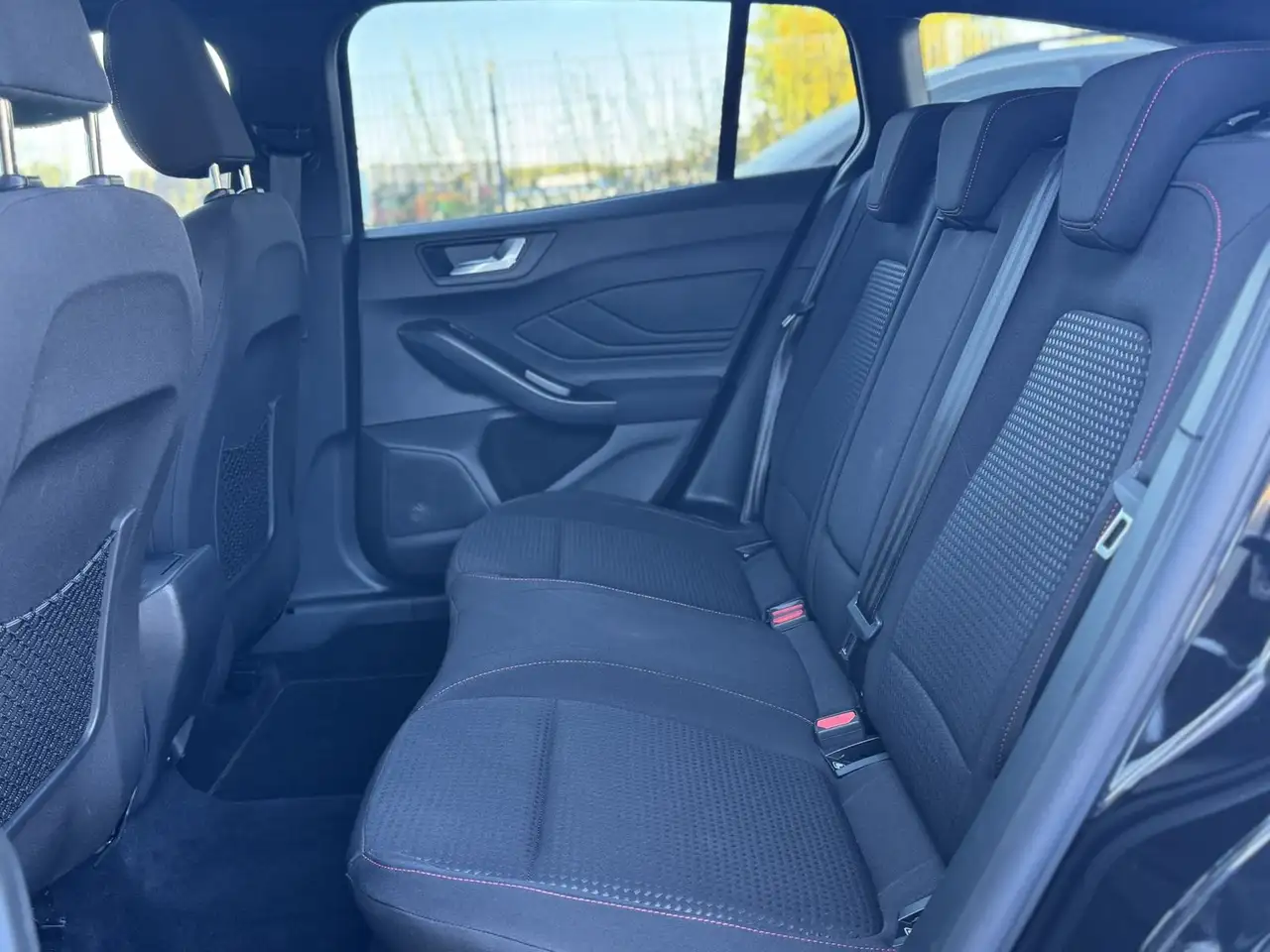 Ford Focus ST-Line X — Galerie du véhicule 11
