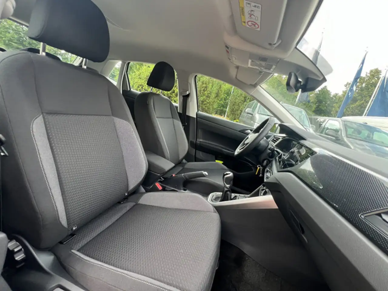 Volkswagen Polo Life 1.0 TSI 5-Gang IQ-Drive — معرض صور السيارة 19