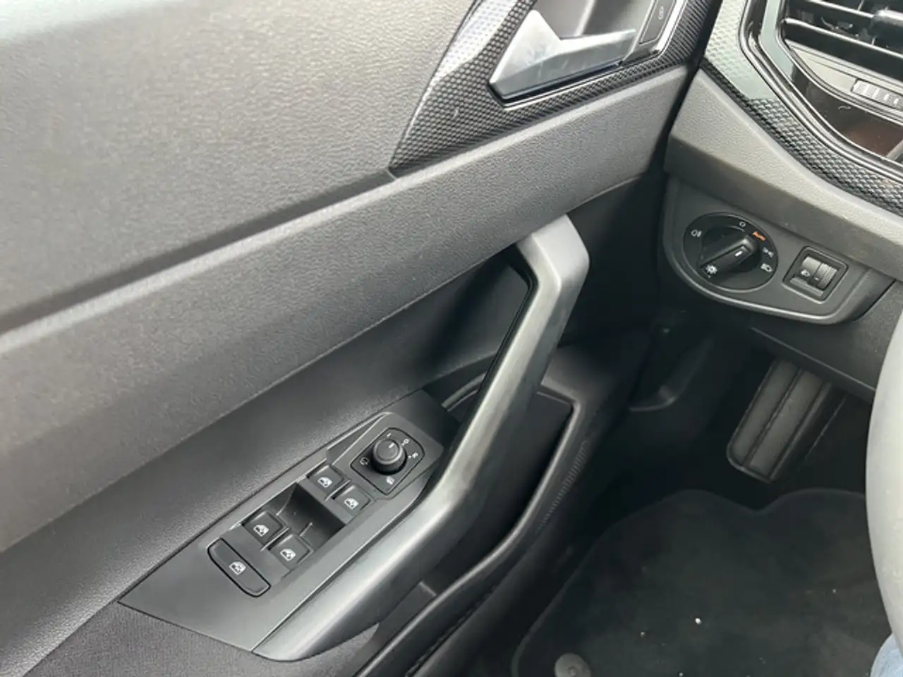 Volkswagen Polo Life 1.0 TSI 5-Gang IQ-Drive — معرض صور السيارة 15