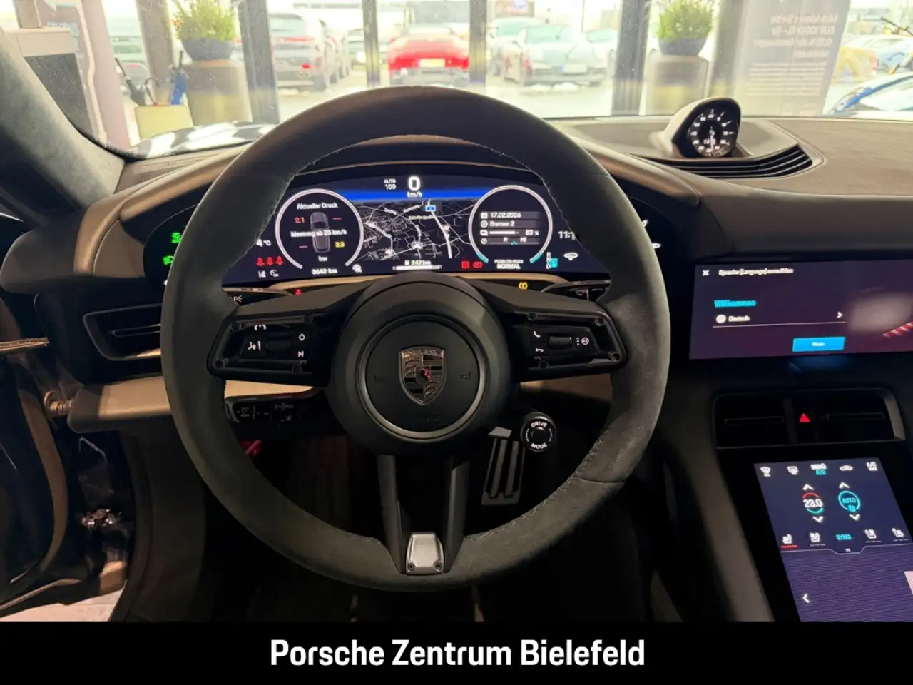 Porsche Taycan Turbo S Sport Turismo Burmester InnoDrive — معرض صور السيارة 26