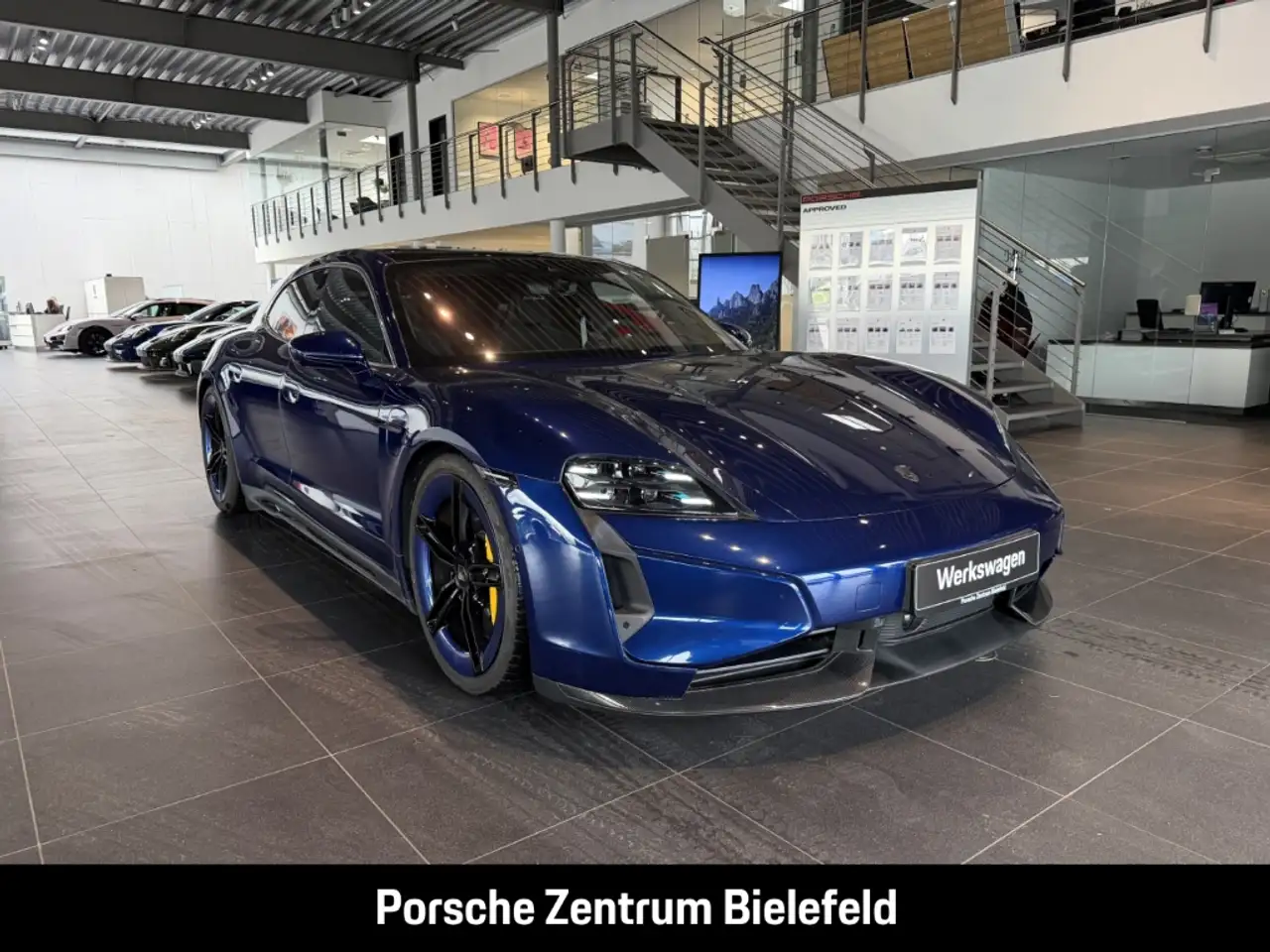 Porsche Taycan Turbo S Sport Turismo Burmester InnoDrive — معرض صور السيارة 8