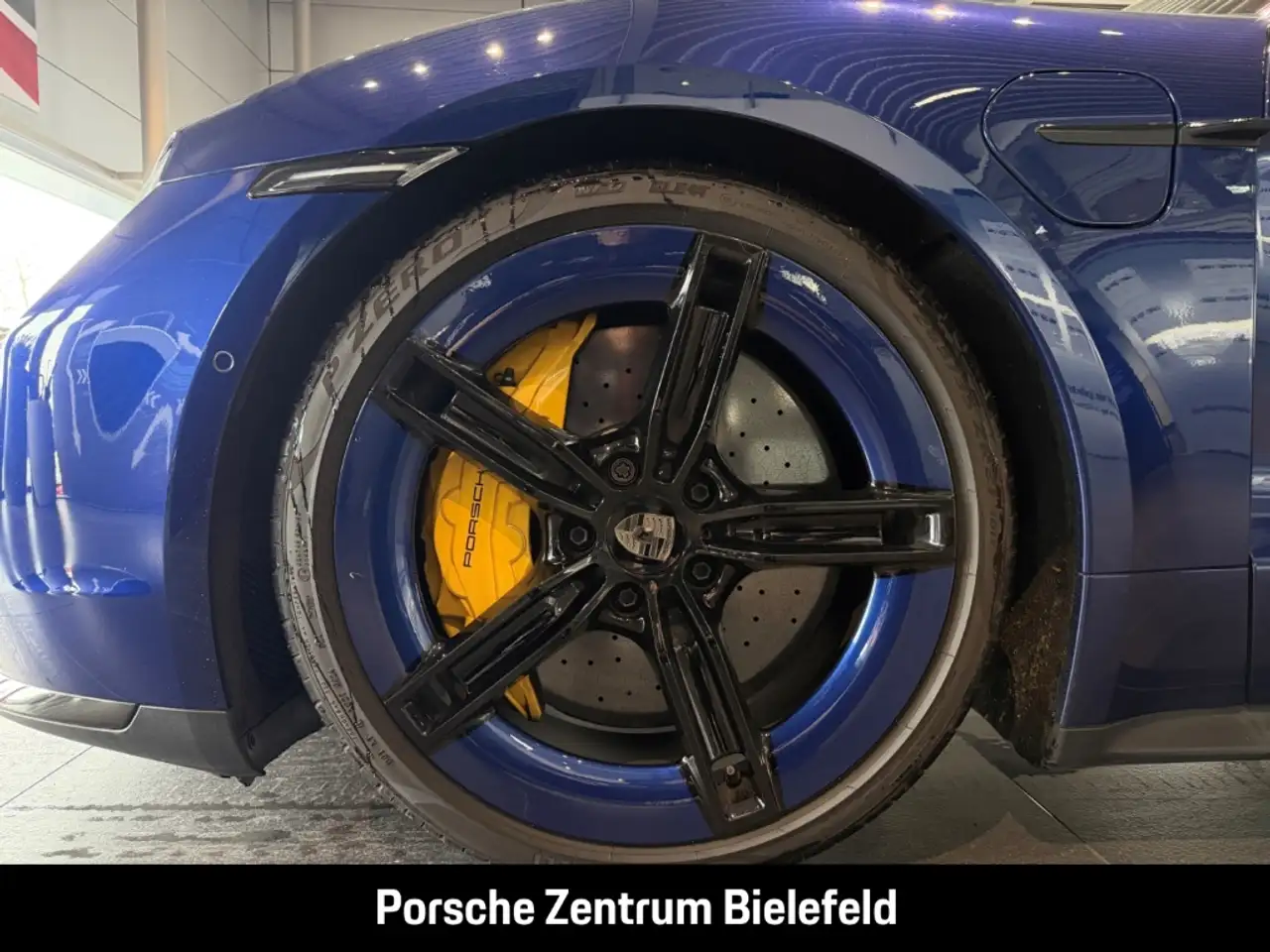 Porsche Taycan Turbo S Sport Turismo Burmester InnoDrive — معرض صور السيارة 12