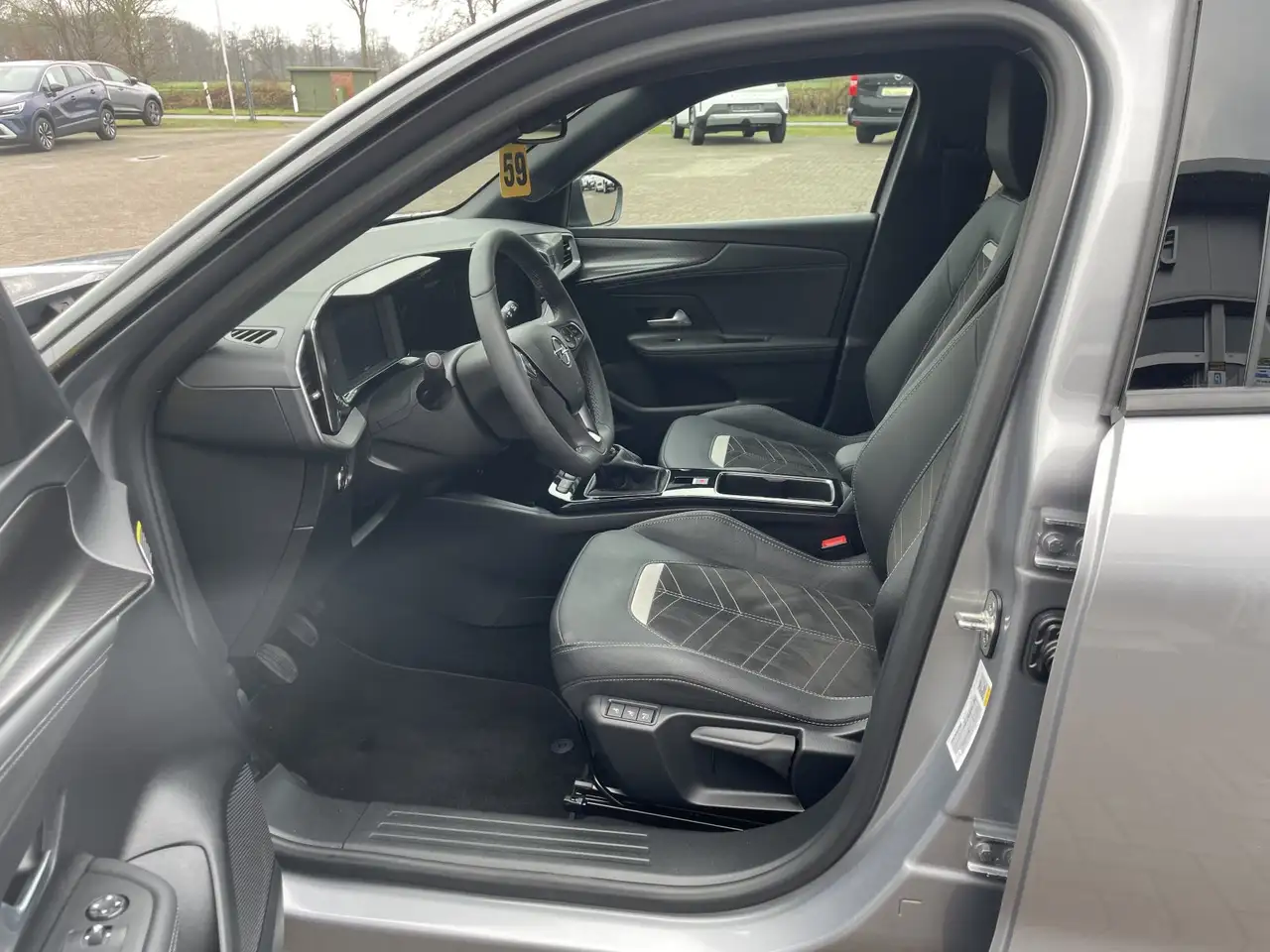 Opel Mokka GS LED-Matrix SHZ LHZ RFK Multimedia 18 Zoll LM — معرض صور السيارة 9
