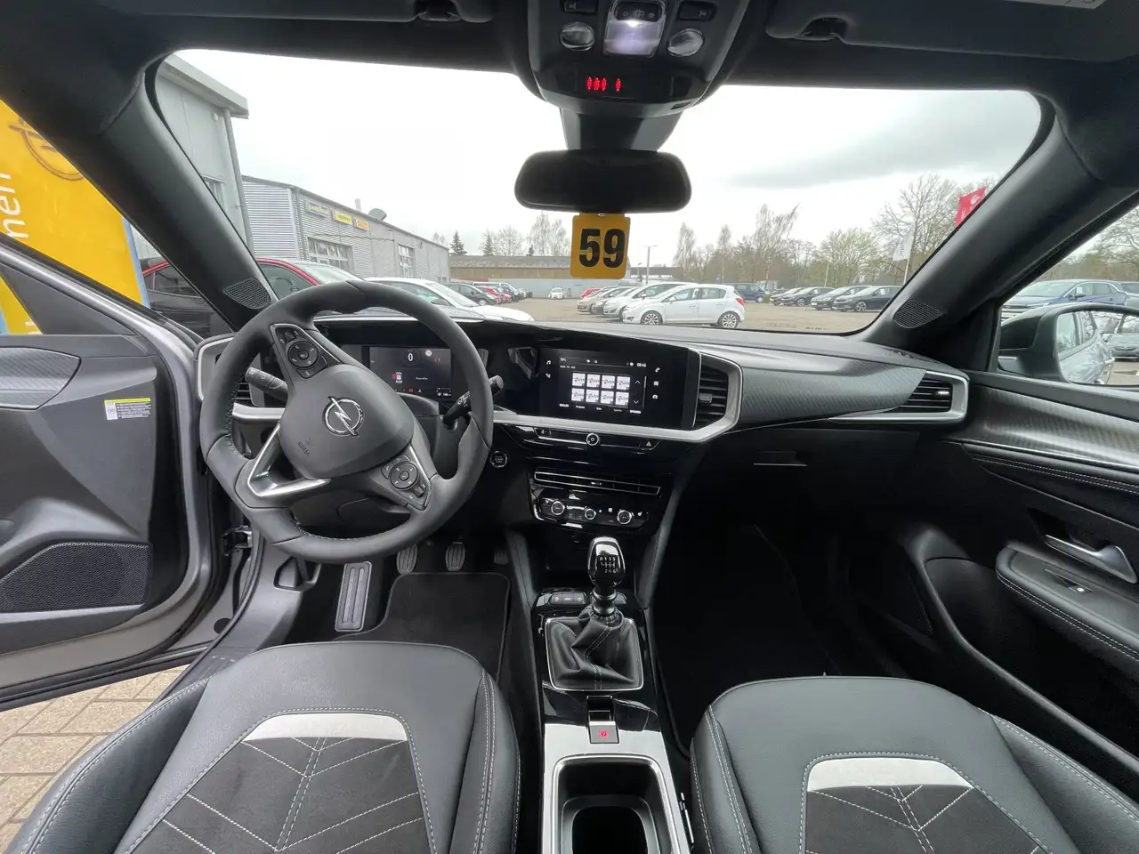 Opel Mokka GS LED-Matrix SHZ LHZ RFK Multimedia 18 Zoll LM — معرض صور السيارة 12