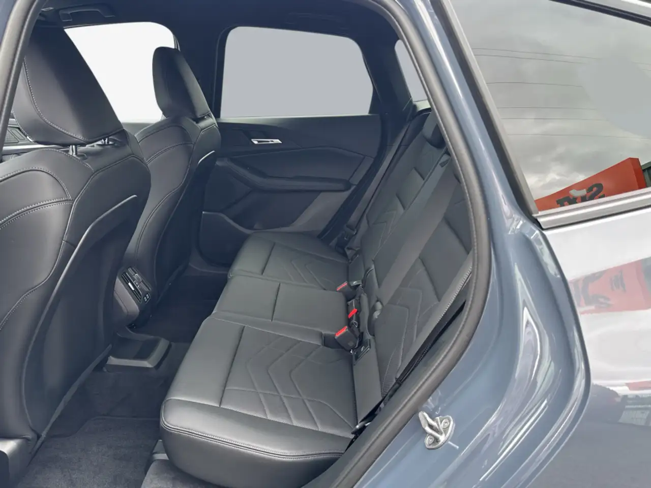 BMW 220 220iActive Tourer M Sport, AHK, SHZ, LED — Galería del vehículo 13