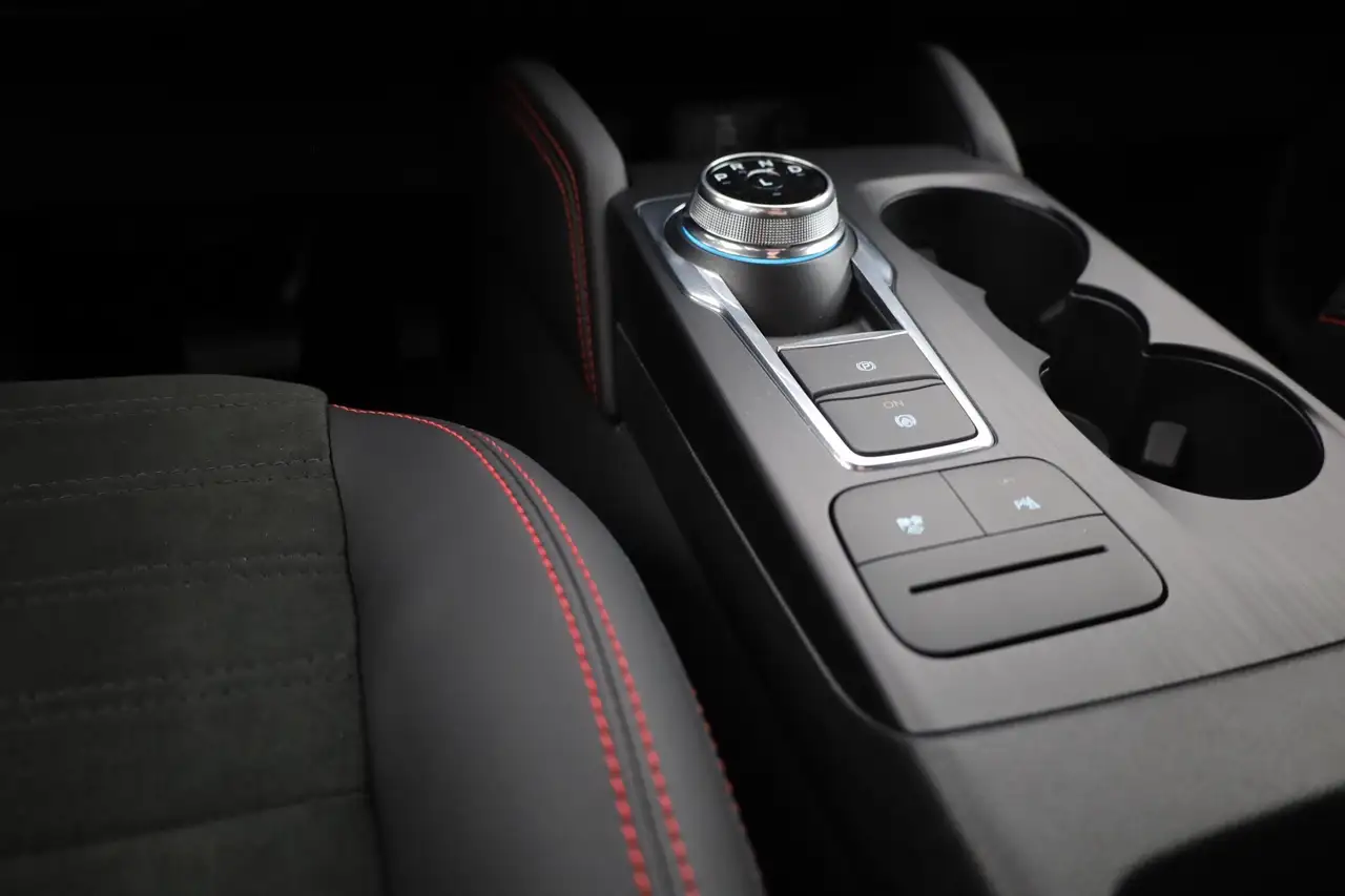 Ford Kuga Hybrid ST-Line X FHEV LED Navi ACC AHK — Vehicle gallery 13