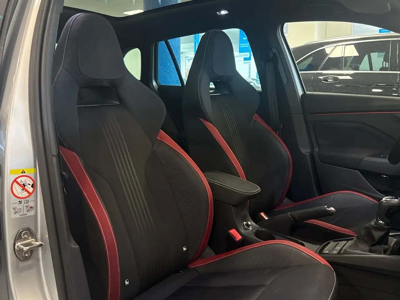Skoda Scala 1.5 TSI Monte Carlo DSG 110kW — معرض صور السيارة 14