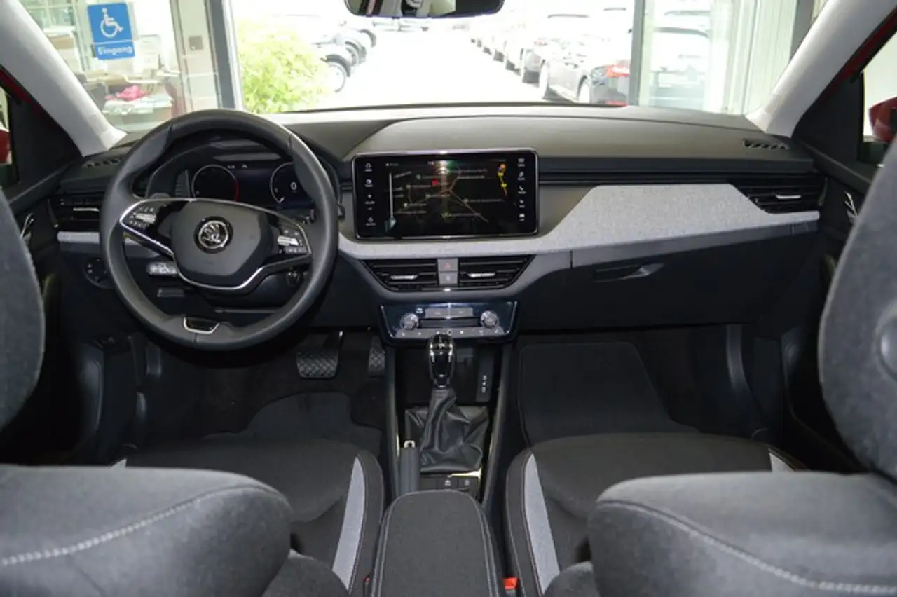 Skoda Scala Selection 1.0 TSI DSG Navi ACC Rückfahrkamera — Vehicle gallery 10