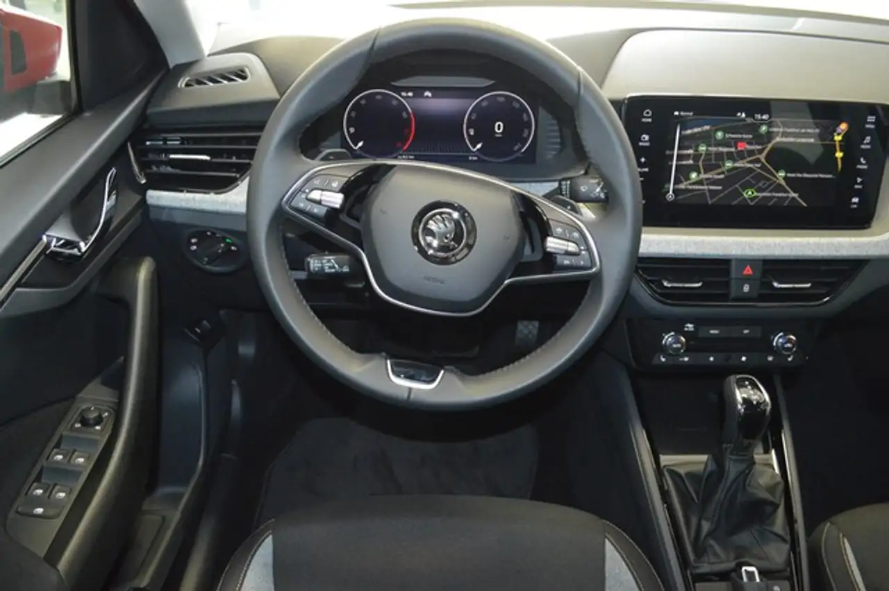 Skoda Scala Selection 1.0 TSI DSG Navi ACC Rückfahrkamera — Vehicle gallery 11