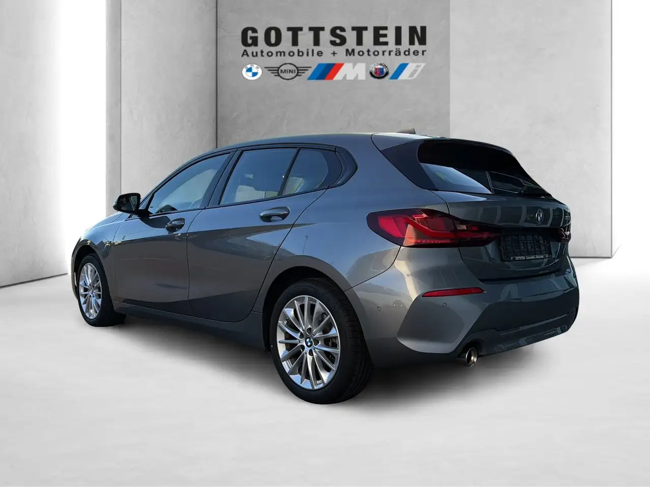 BMW 118 i 5-Türer Advantage Shadow Line — Galerie du véhicule 7
