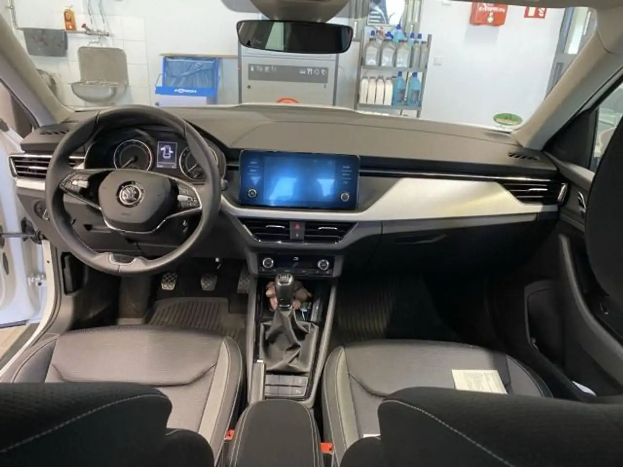 Skoda Kamiq 1,5 TSI Tour Klima SiHz PDC — Vehicle gallery 4