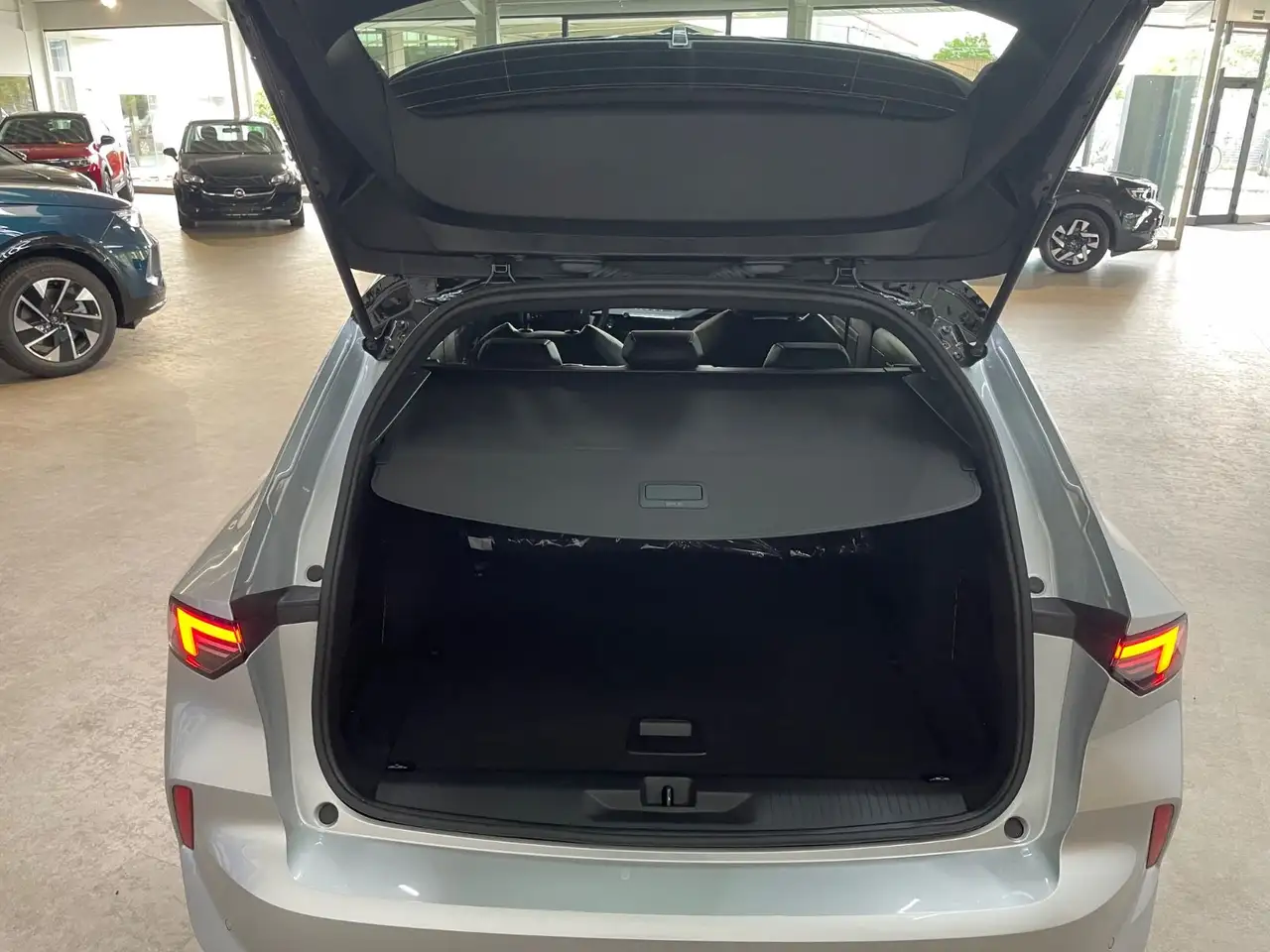 Opel Astra L Sports Tourer GS — معرض صور السيارة 9