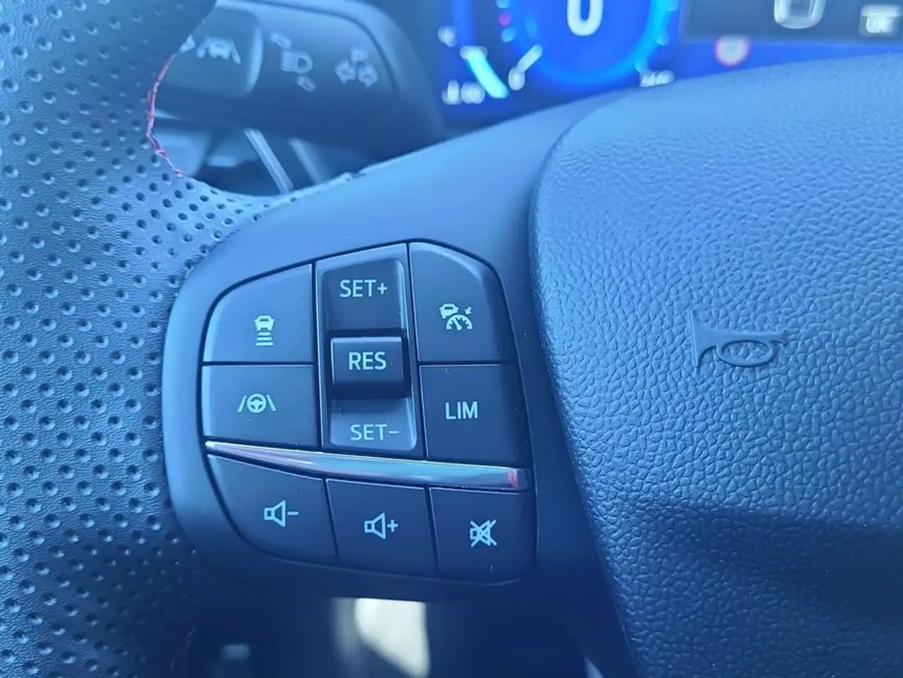 Ford Puma 1.0 EcoBoost Mild Hybrid ST-Line S/S — معرض صور السيارة 15