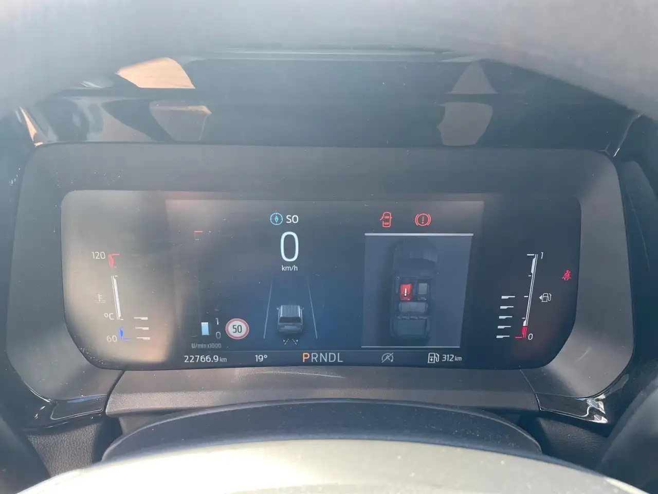 Ford Tourneo Courier Trend — Vehicle gallery 11