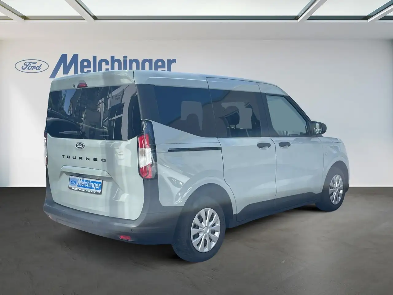 Ford Tourneo Courier Trend — Vehicle gallery 4