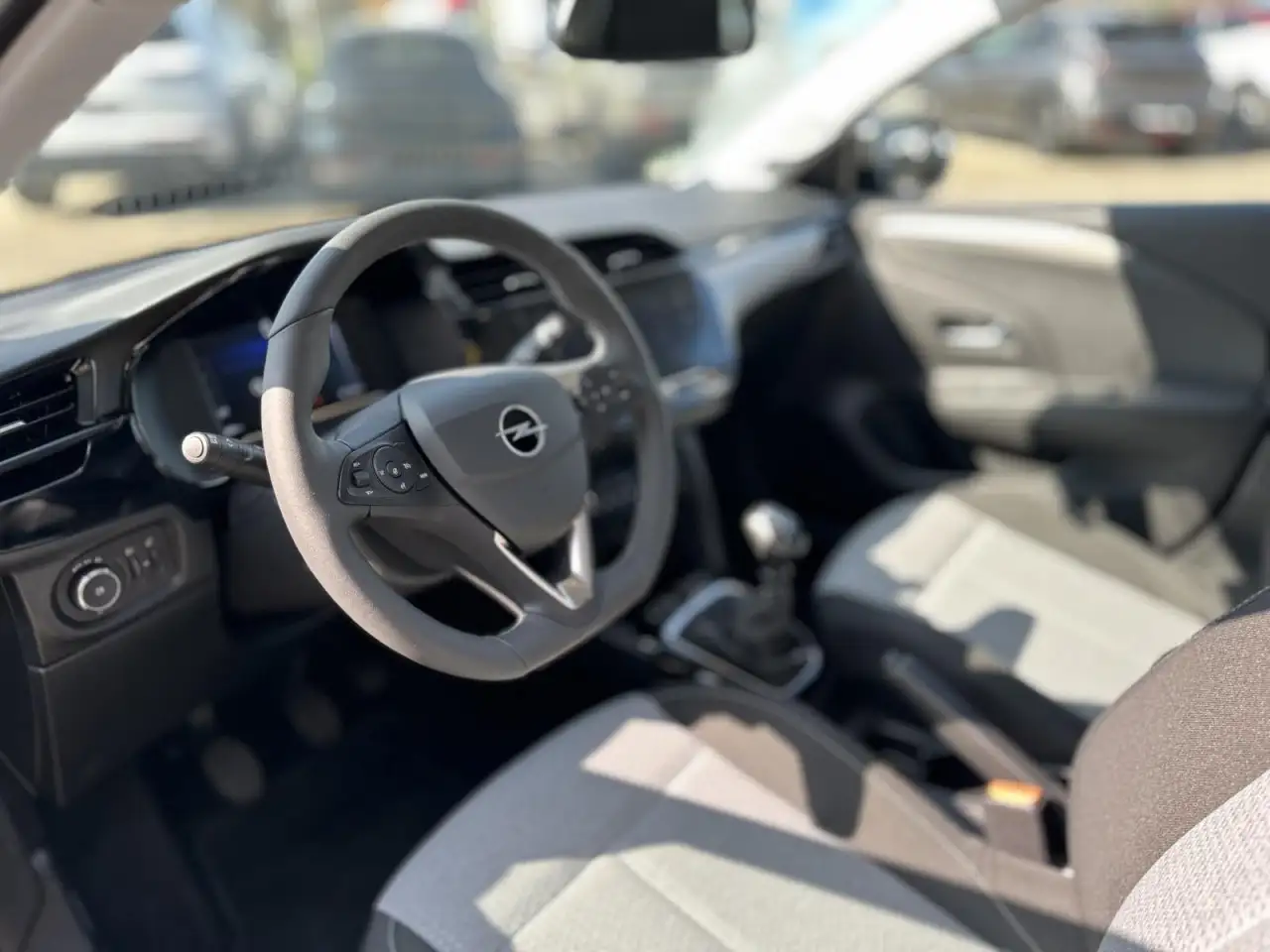 Opel Corsa 1.2 Edition ** Tech-Paket/Komfort-Paket ** — Galería del vehículo 8