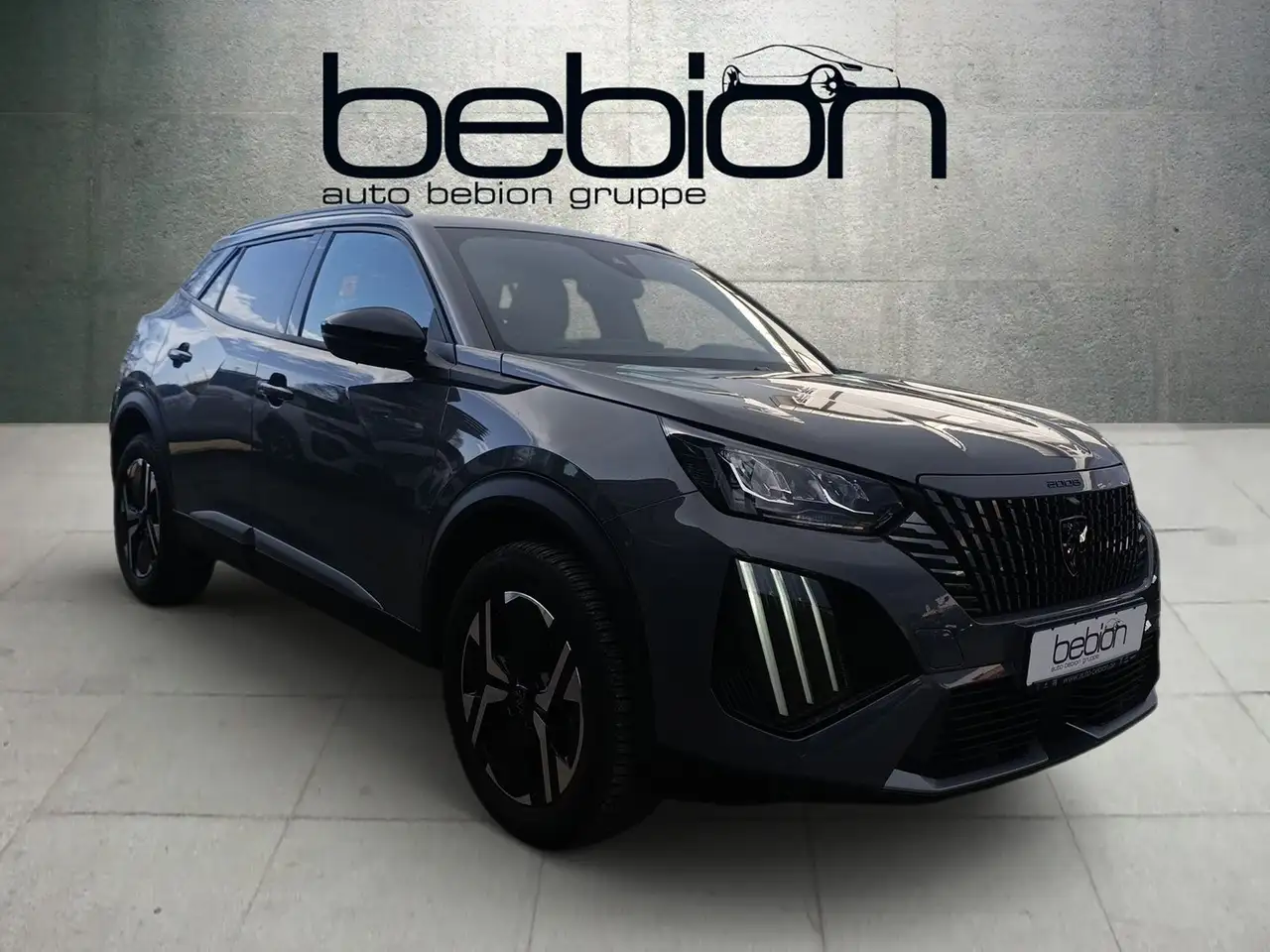 Peugeot 2008 1.2 PureTech 130 Allure AHK LED PDC KlimaA — Galería del vehículo 16