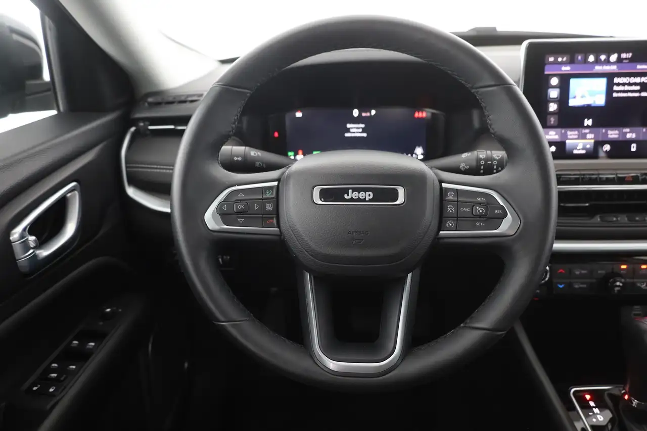 Jeep Compass 1.5 M-Hybrid Altitude LED Teilleder 360° — معرض صور السيارة 15