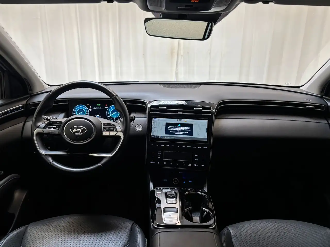 Hyundai TUCSON 1.6 T-GDI Prime|4WD|Navi|CAM|Pano — Galerie du véhicule 9