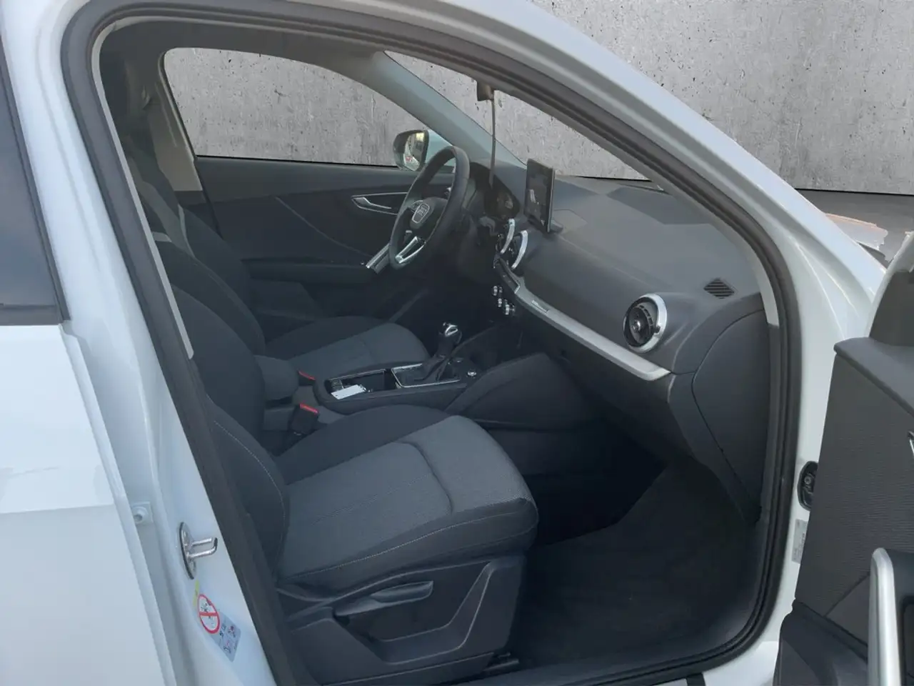 Audi Q2 35 TFSI S line S tronic — Galerie du véhicule 16