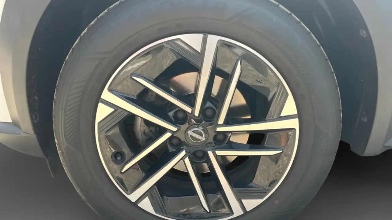 Nissan Juke 1.0 N-CONNECTA DCT DIG-T 84KW 114 5P — Galería del vehículo 15