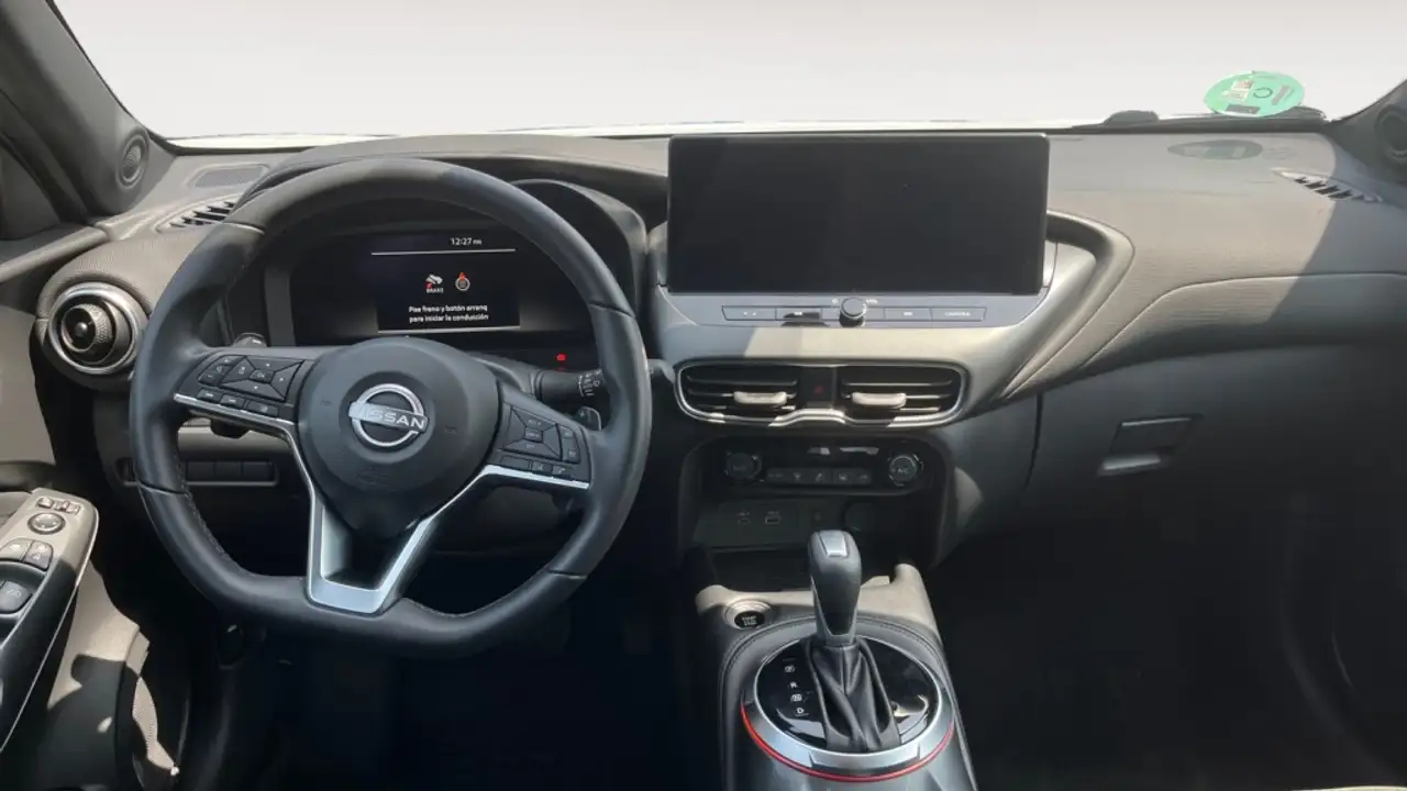 Nissan Juke 1.0 N-CONNECTA DCT DIG-T 84KW 114 5P — Galería del vehículo 11