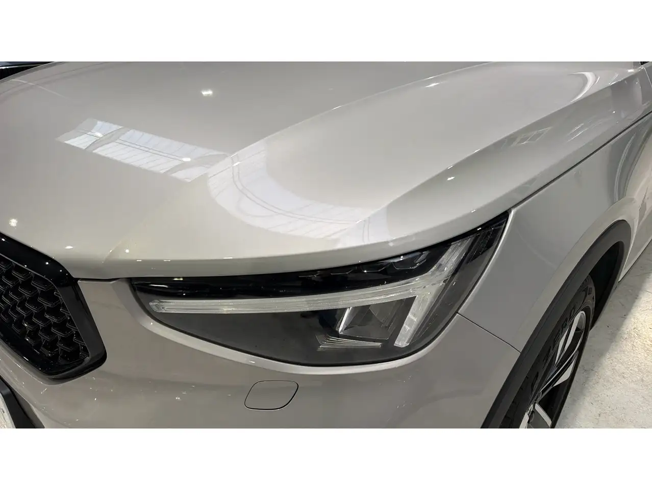 Volvo XC40 B3 Plus Aut. — معرض صور السيارة 35