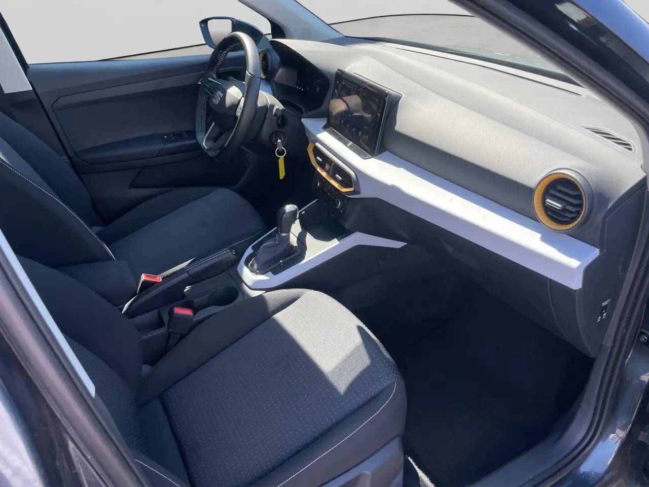 SEAT Arona Style Edition TSI DSG Navi Climatronic SHZ — Galerie du véhicule 11