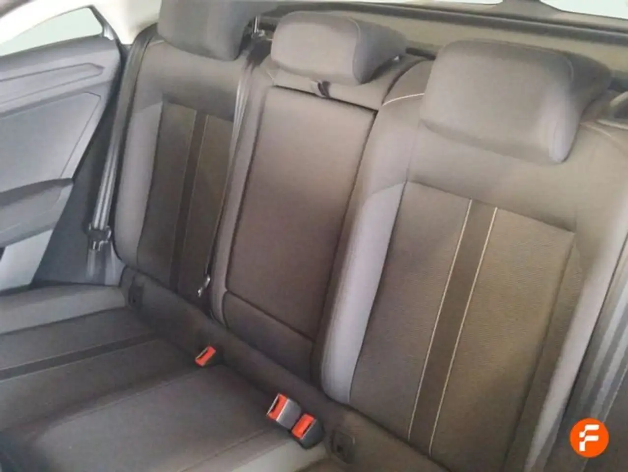 Volkswagen T-Roc 2.0TDI Life 85kW — معرض صور السيارة 27
