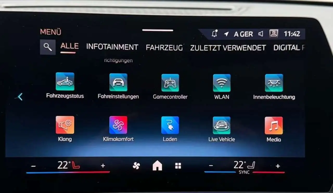 BMW iX1 eDrive20 M Sportpaket — معرض صور السيارة 22