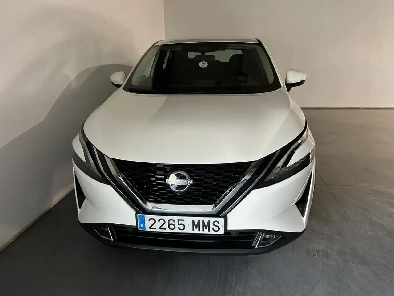 Nissan Qashqai 1.3 DIG-T mHEV 12V Acenta 4x2 Aut. 116kW — معرض صور السيارة 5