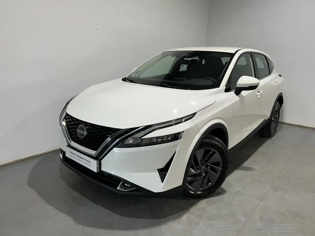 Nissan Qashqai 1.3 DIG-T mHEV 12V Acenta 4x2 Aut. 116kW — Almendralejo, Badajoz