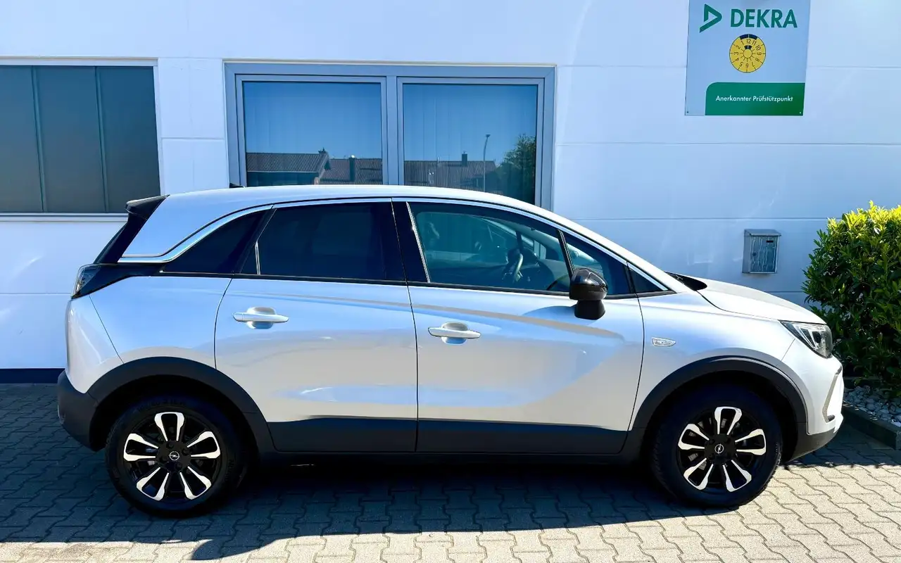 Opel Crossland X Crossland Elegance 1,2 — Vehicle gallery 6