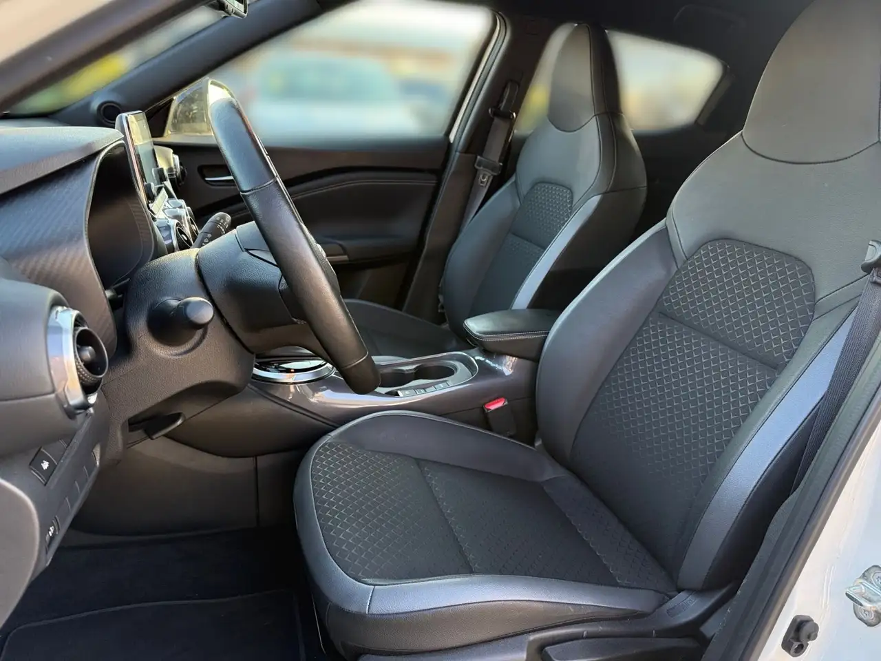 Nissan Juke | 1.6 | Hybrid | N-Connecta | Carplay — Galerie du véhicule 12