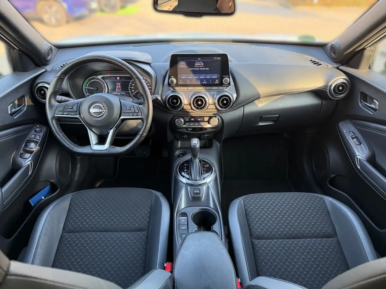 Nissan Juke | 1.6 | Hybrid | N-Connecta | Carplay — Galerie du véhicule 17