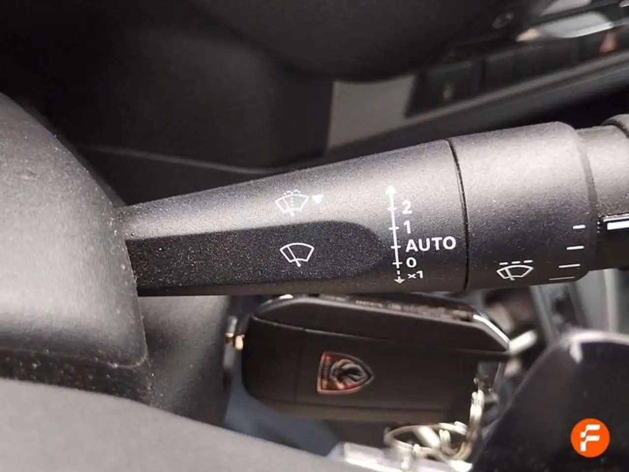 Peugeot Traveller VF3VKEHZ3RZ026378 — معرض صور السيارة 29