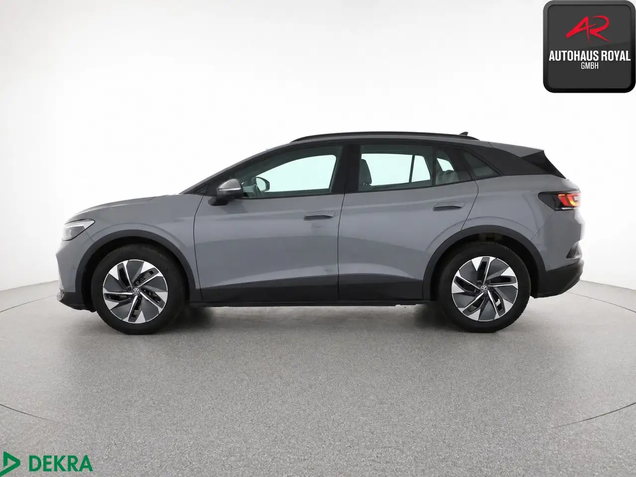 Volkswagen ID.4 PURE PERFORMANCE 360GRAD,ACC,KEYLESS,1.HAND — Galerie du véhicule 2