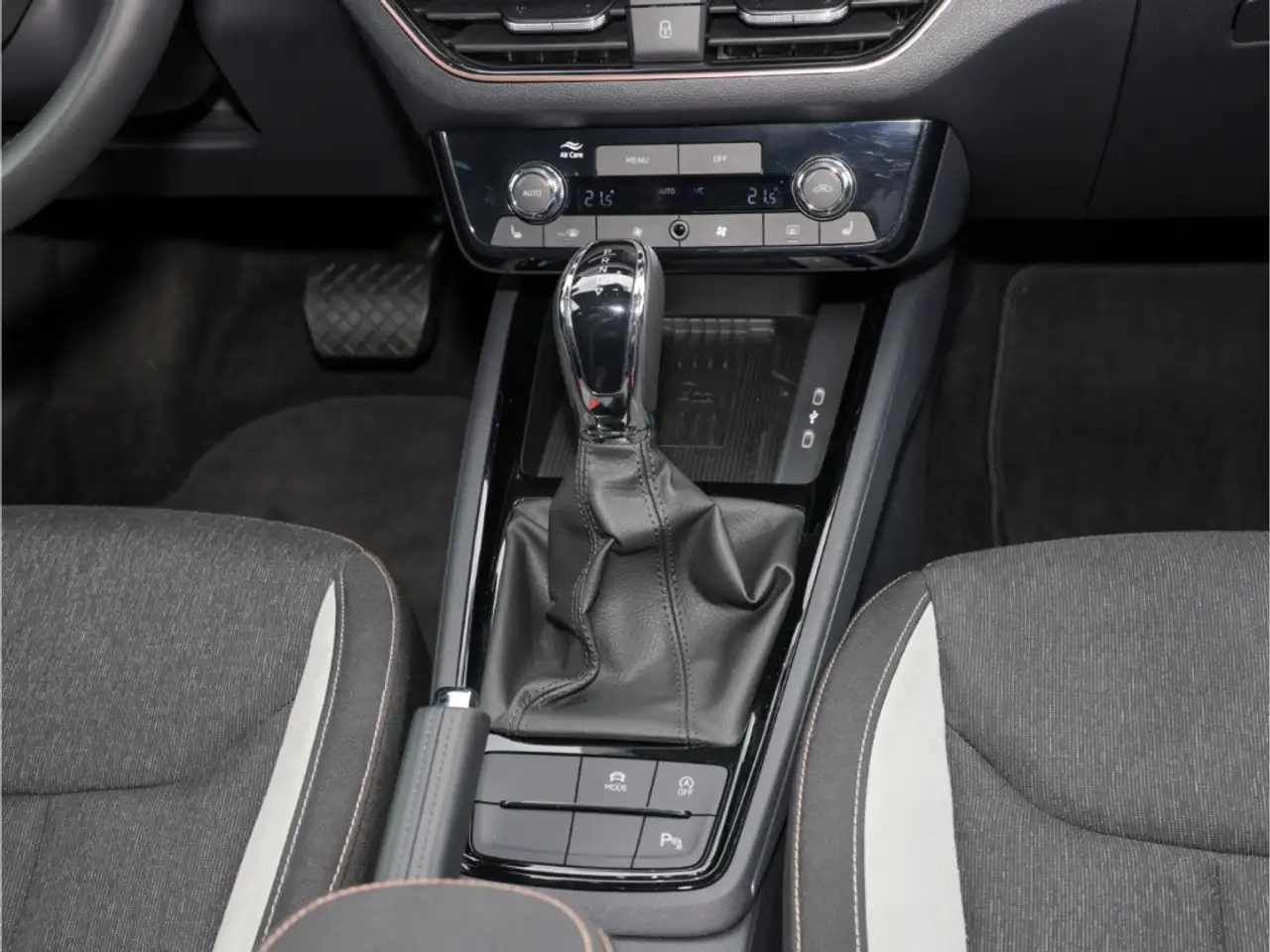 Skoda Kamiq First Edition 1.5 TSI DSG Kamera Navi — Galerie du véhicule 11
