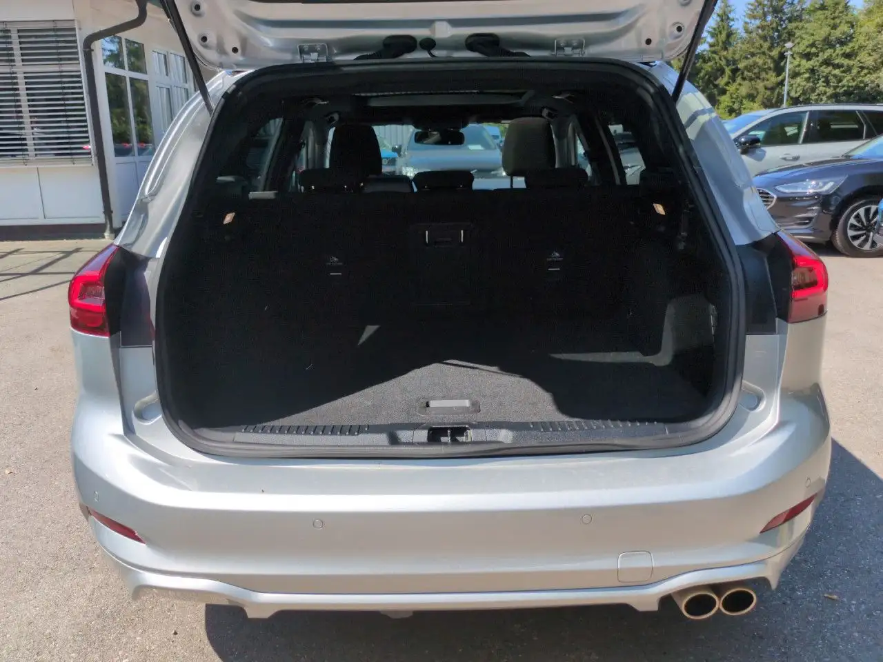 Ford Focus Turnier 1.0 EcoBoost ST-Line X Automatik LED — Vehicle gallery 23
