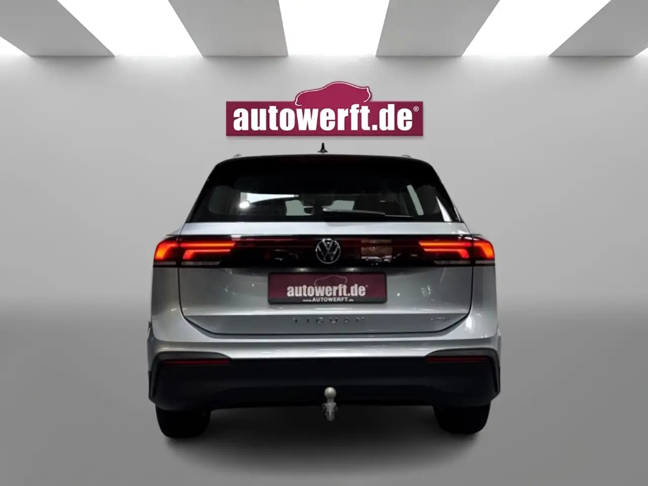Volkswagen Tiguan 1.5 eTSI DSG GOAL AHK LED 360 CAM TRAVEL NAVI AMBI — Galerie du véhicule 5