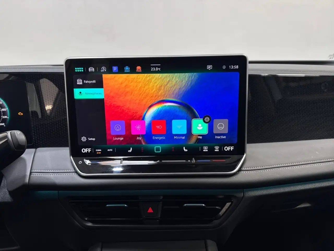 Volkswagen Tiguan 1.5 eTSI DSG GOAL AHK LED 360 CAM TRAVEL NAVI AMBI — Galerie du véhicule 15