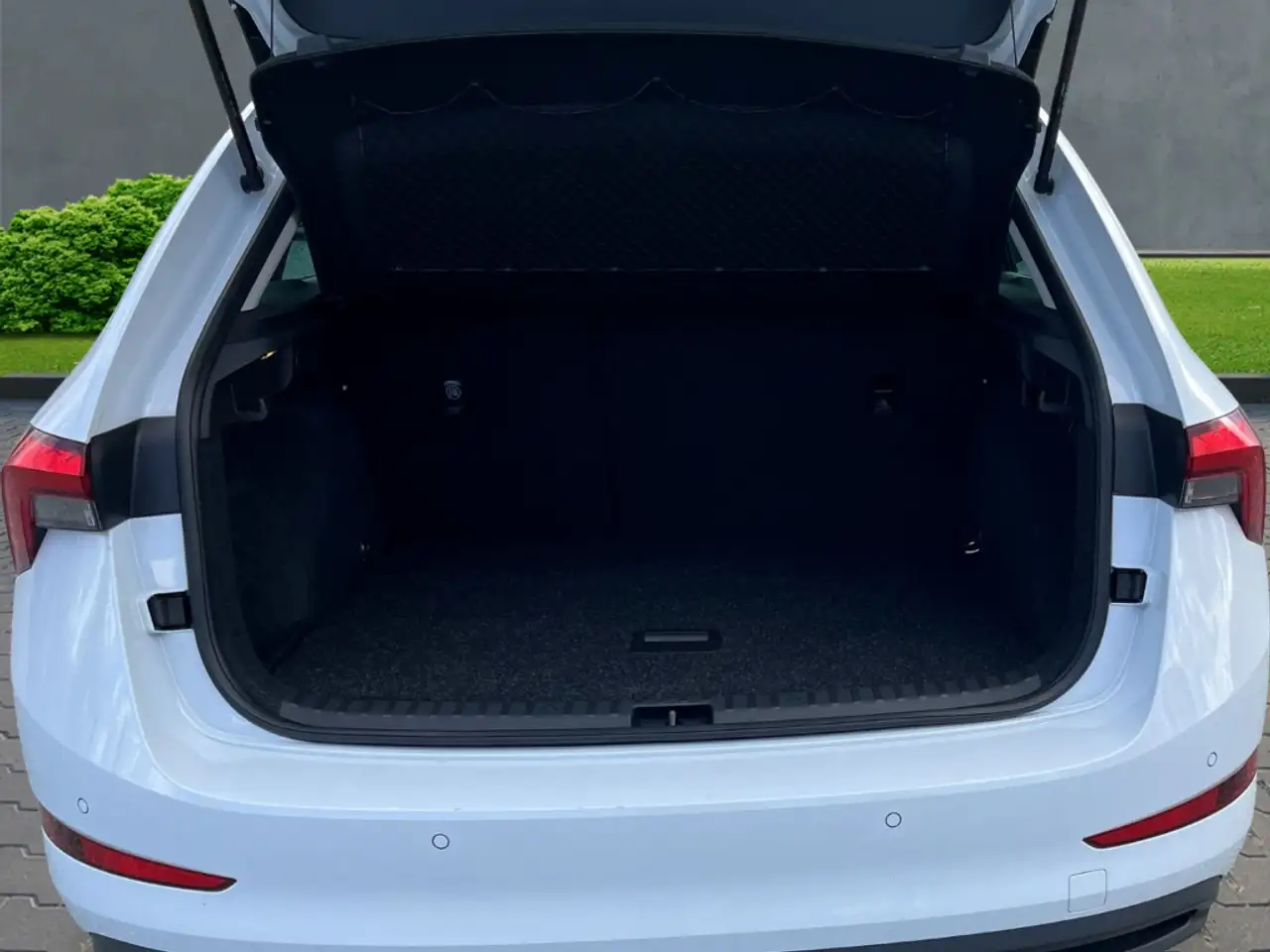 Skoda Scala Selection 1.0 TSI+Alufelgen+Klimaautomatik+Sitzhei — Galerie du véhicule 5