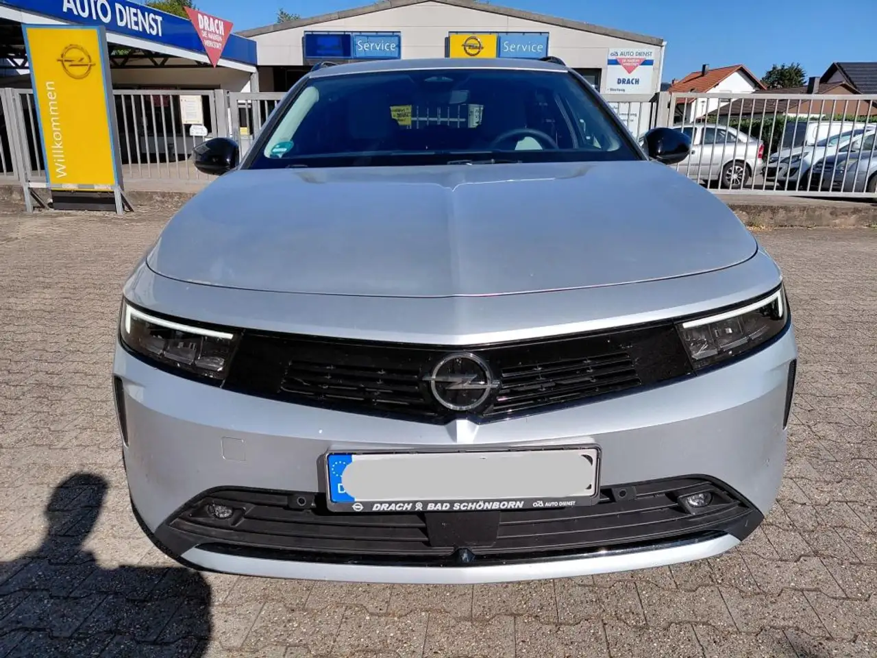Opel Astra Sports Tourer 1.2 Turbo Elegance — Galería del vehículo 8