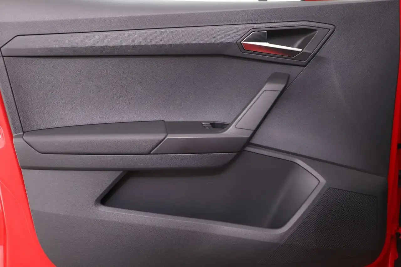 SEAT Ibiza 1.0 TSI DSG Style LED/ACC/Kamera — Galería del vehículo 13
