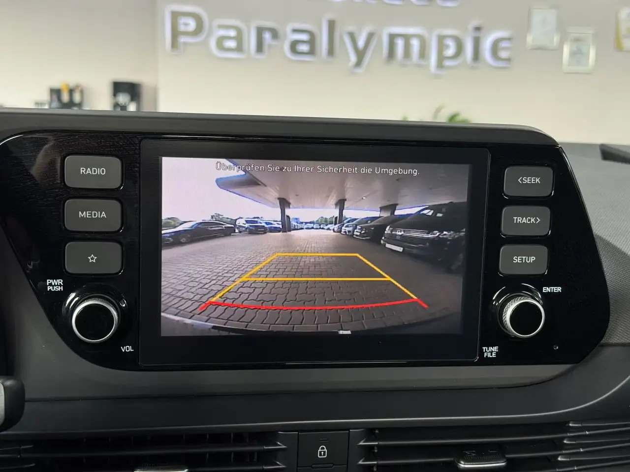 Hyundai i20 1.0 T-GDI Mild-Hybrid *KAM*CARPLAY*KLIMA — معرض صور السيارة 8