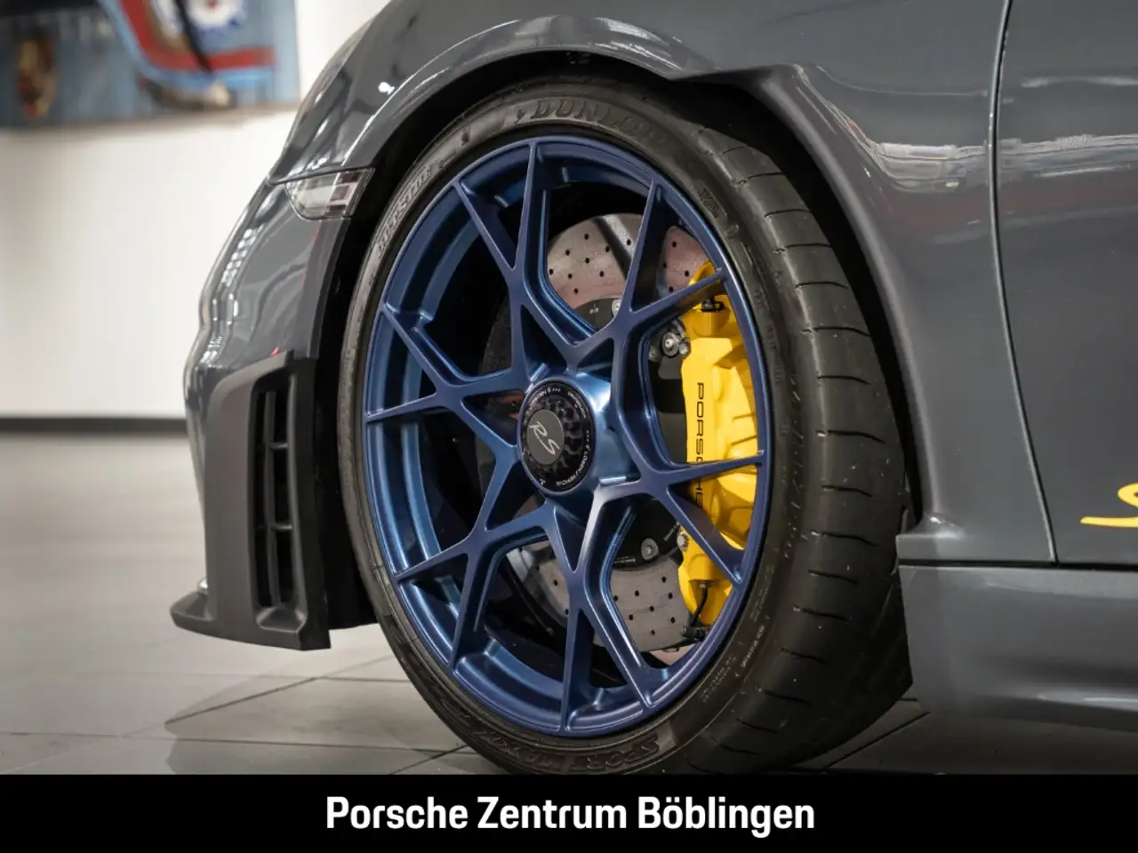 Porsche 718 Spyder RS Weissach-Paket BOSE Rückfahrkamera — Vehicle gallery 12