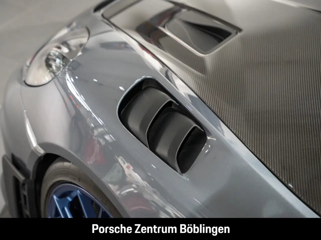 Porsche 718 Spyder RS Weissach-Paket BOSE Rückfahrkamera — Vehicle gallery 16