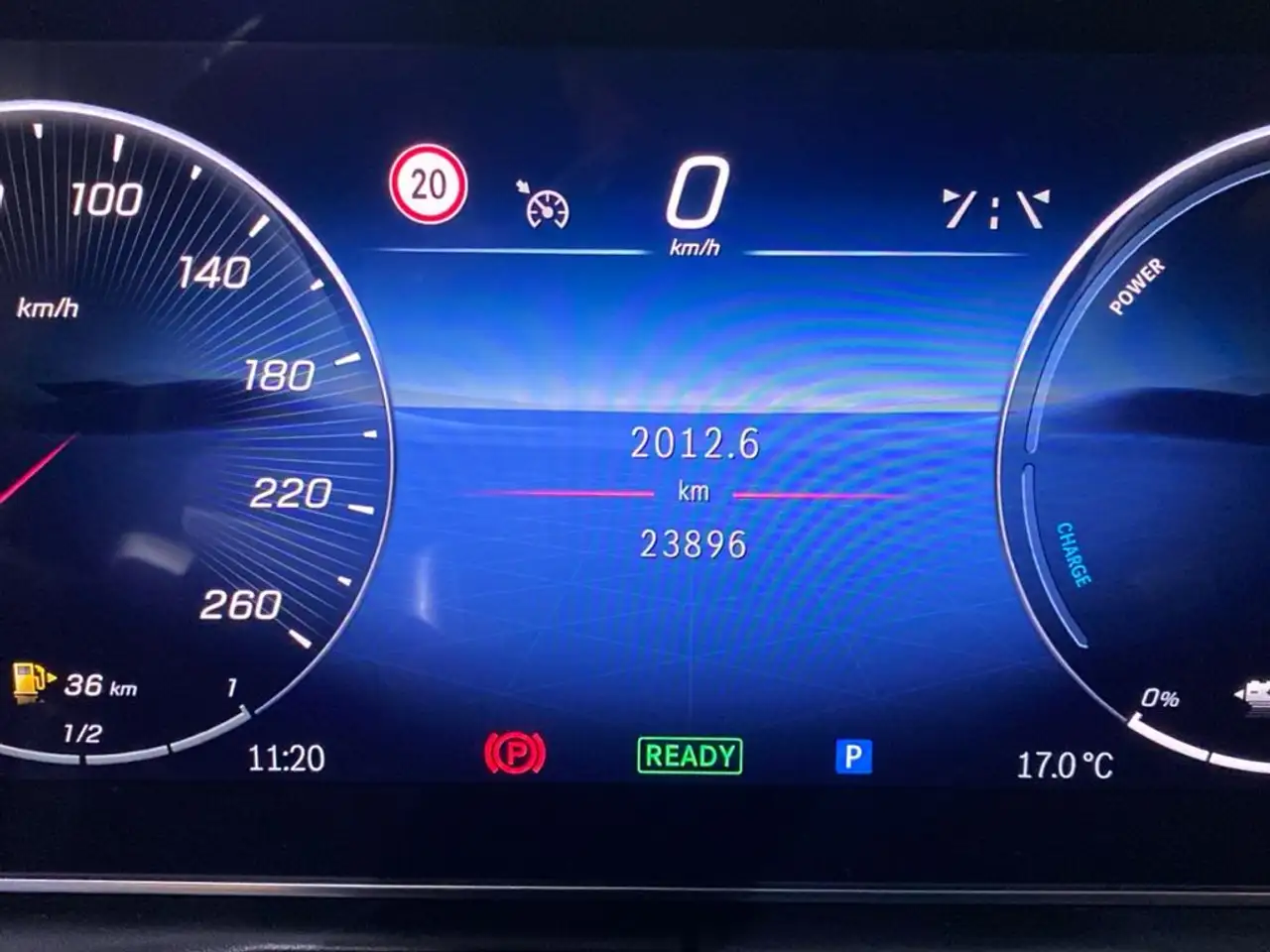 Mercedes-Benz C 300 d e Berlina — معرض صور السيارة 16